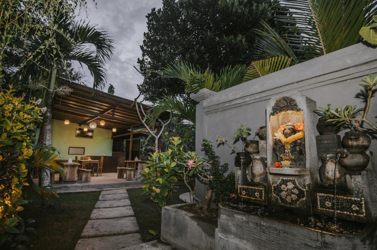 Apartamento Nerima Hut Lembongan Exterior foto