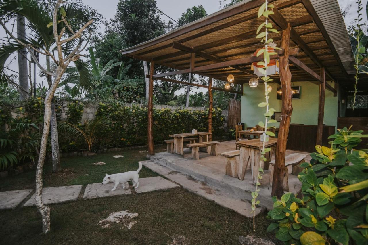 Apartamento Nerima Hut Lembongan Exterior foto