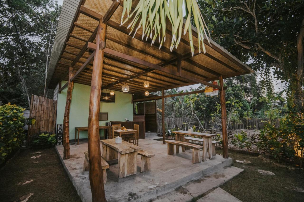 Apartamento Nerima Hut Lembongan Exterior foto