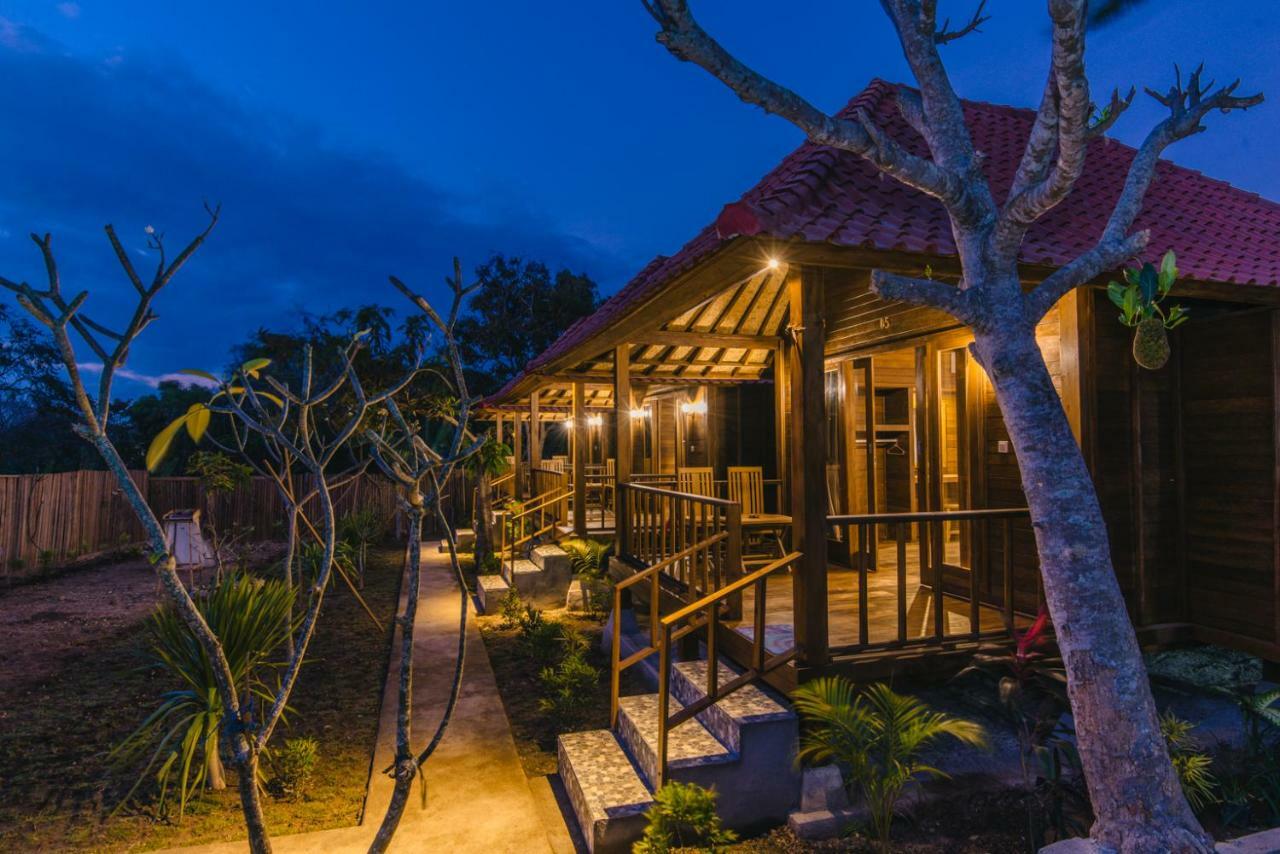 Apartamento Nerima Hut Lembongan Exterior foto